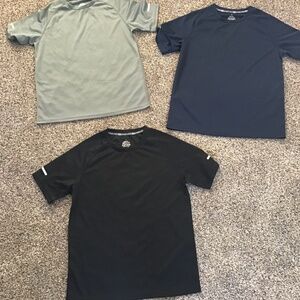 Set of 3 Men’s ZENGVEE Dry FitTees Sz S
